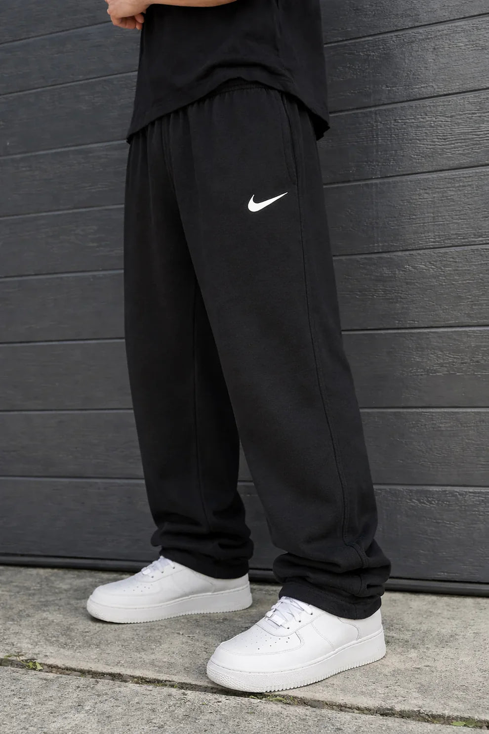 Nike Loose Fit Streetwear Trousers